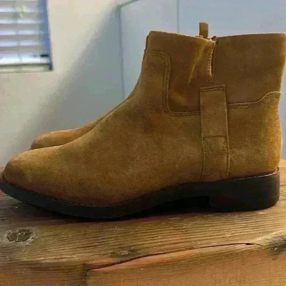 NWOT Franco Sarto Suede boots size 8 - Picture 8 of 8